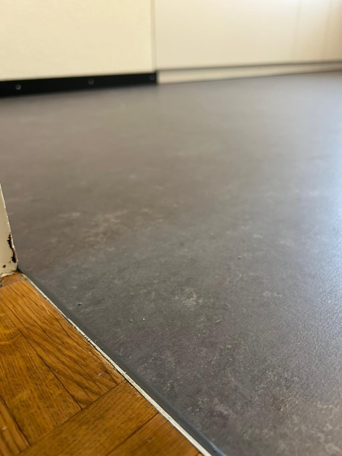 Linoleum mit Übergang zum Parkett